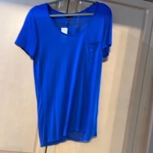 Banana republic women’s blue T-shirt